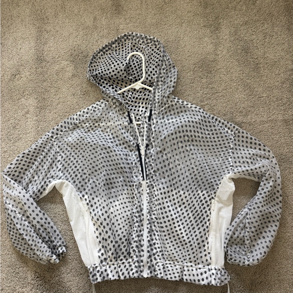 lululemon limited edition Find Your Flock Jacket
SW